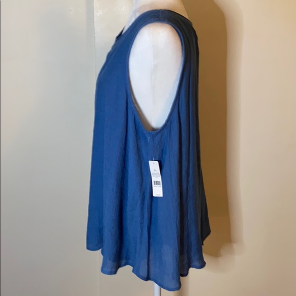 So Cool NEW DIRECTIONS Summer Top - Picture 3 of 7